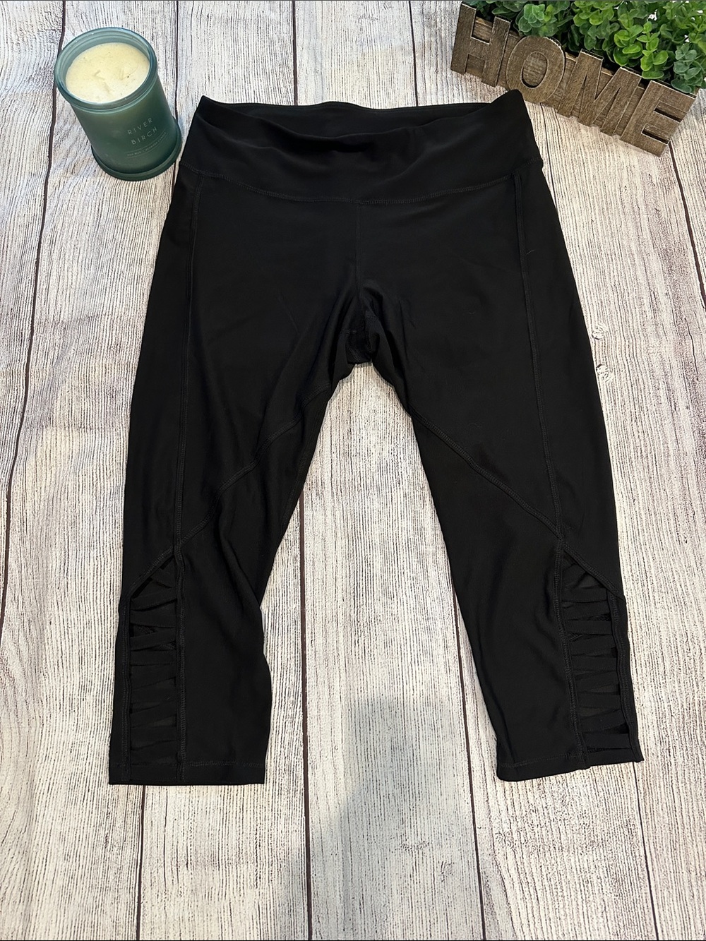 Black Performance Capri Leggings